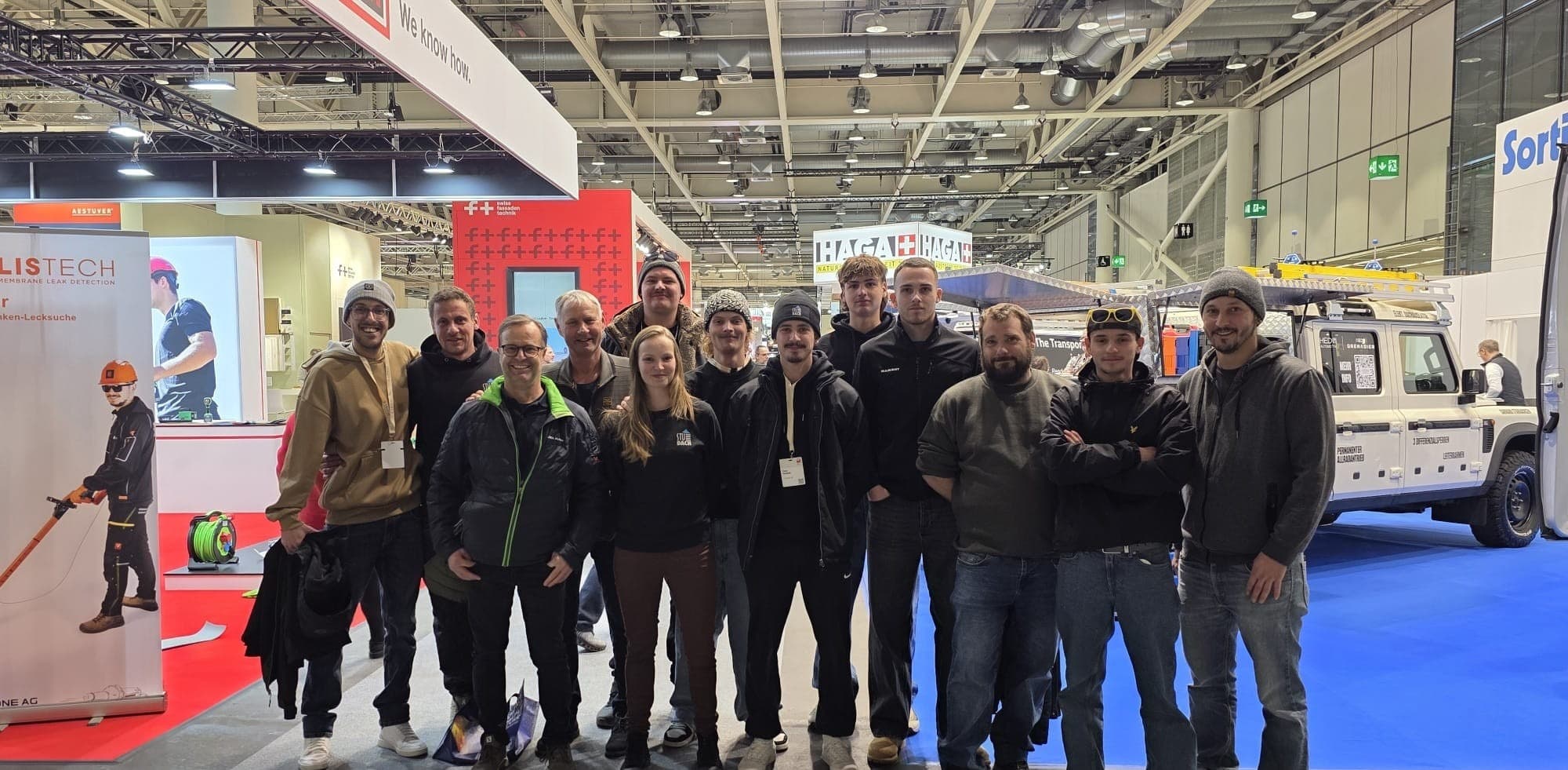 Team von STUDACH bei Dach- und Spenglerarbeiten in Chur
